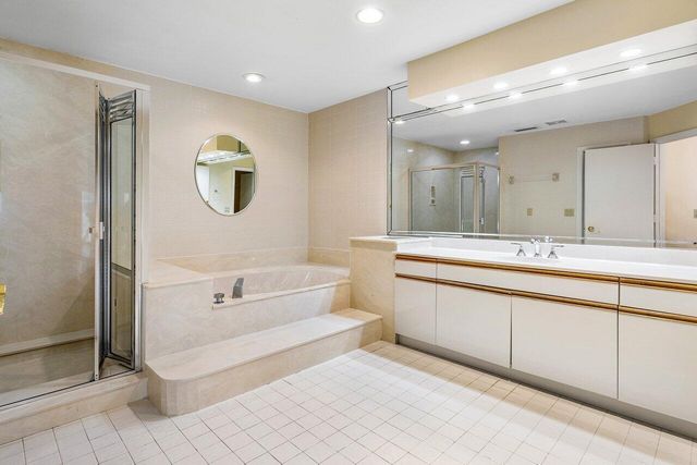 5109 N Ocean E Boulevard E, Ocean Ridge, FL 33435