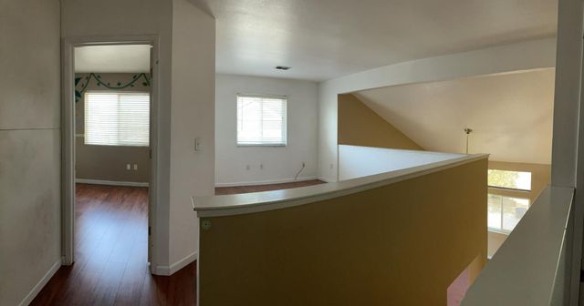 6368 Laguna Mirage Ln, Elk Grove, CA 95758