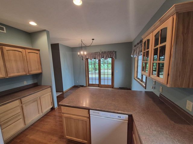 4152 Hawkridge Drive, Janesville, WI 53546