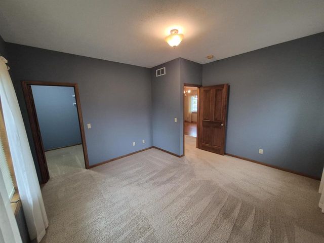 4152 Hawkridge Drive, Janesville, WI 53546