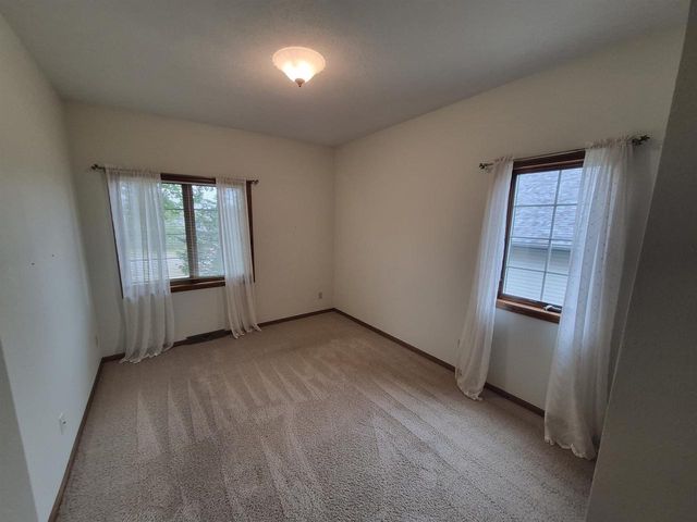 4152 Hawkridge Drive, Janesville, WI 53546