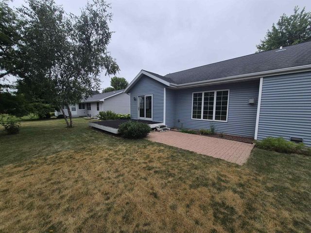 4152 Hawkridge Drive, Janesville, WI 53546