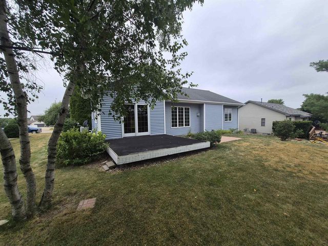 4152 Hawkridge Drive, Janesville, WI 53546