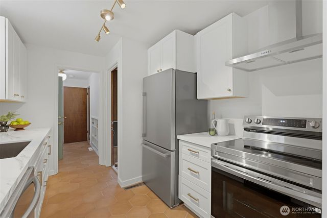 5710 N 43rd Street, Tacoma, WA 98407