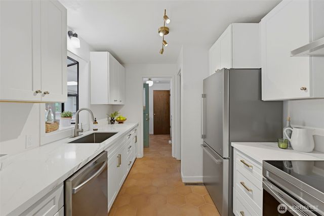 5710 N 43rd Street, Tacoma, WA 98407