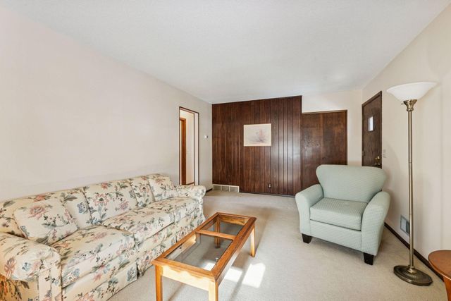 3424 Texas Avenue S, Saint Louis Park, MN 55426