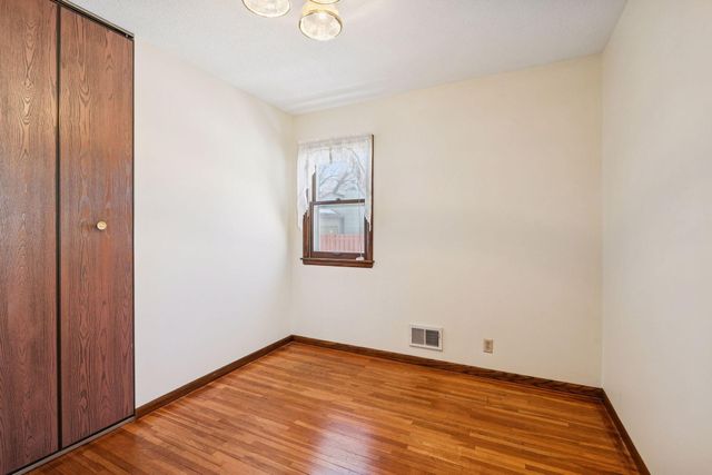 3424 Texas Avenue S, Saint Louis Park, MN 55426