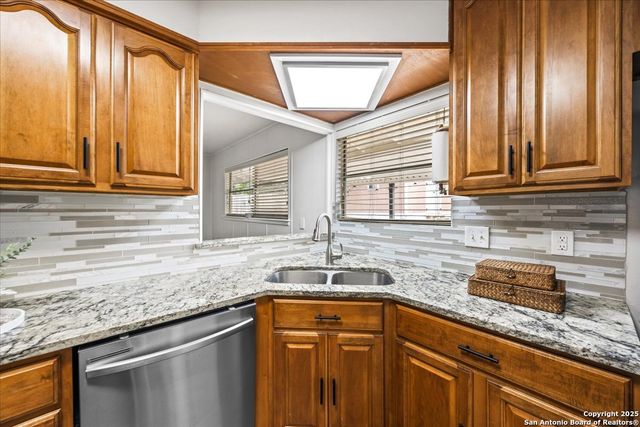 706 Serenade Dr, San Antonio, TX 78216