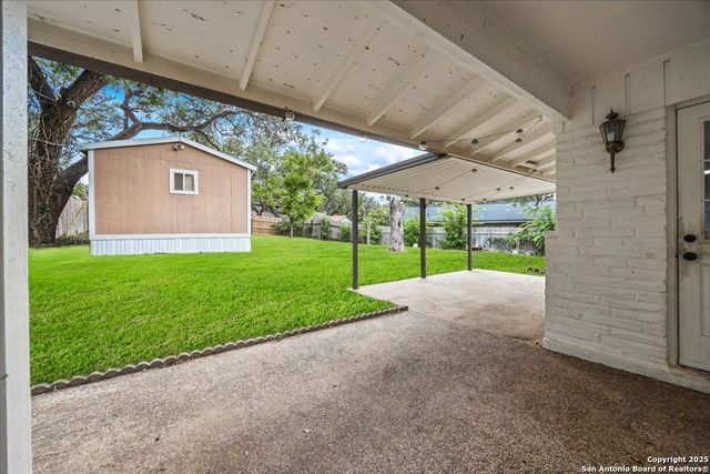 706 Serenade Dr, San Antonio, TX 78216