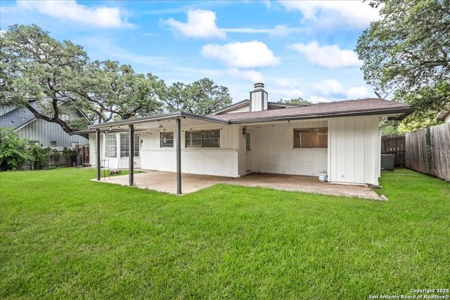 706 Serenade Dr, San Antonio, TX 78216