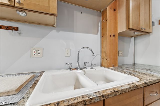 1312 W 93rd Street, Cleveland, OH 44102