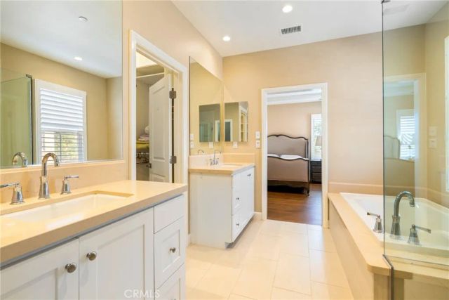 71 Brixton, Irvine, CA 92620