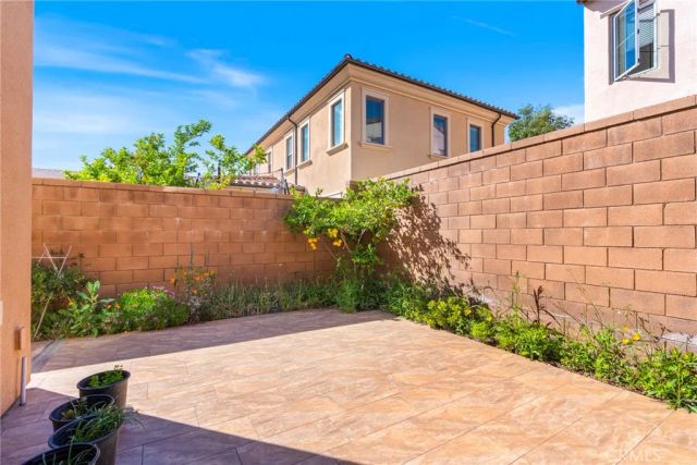 71 Brixton, Irvine, CA 92620