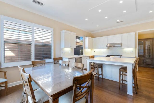 71 Brixton, Irvine, CA 92620