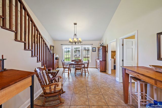 544 Alfred Henke Road, Fredericksburg, TX 78624