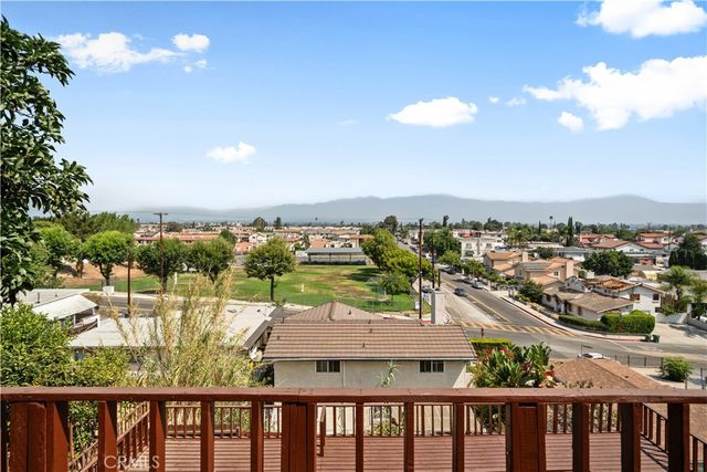 1021 Mooney, Monterey Park, CA 91755