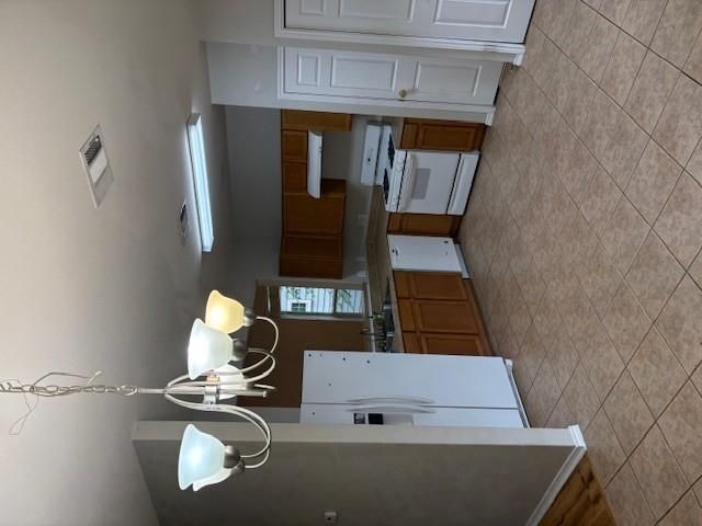5689 Fergus B, Kyle, TX 78640