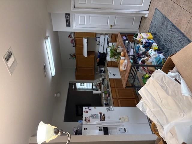 5689 Fergus B, Kyle, TX 78640