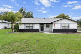 100 NE 49TH AVENUE, Ocala, FL 34470