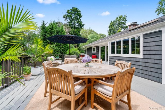 32 Hennessey Drive, Huntington, NY 11743