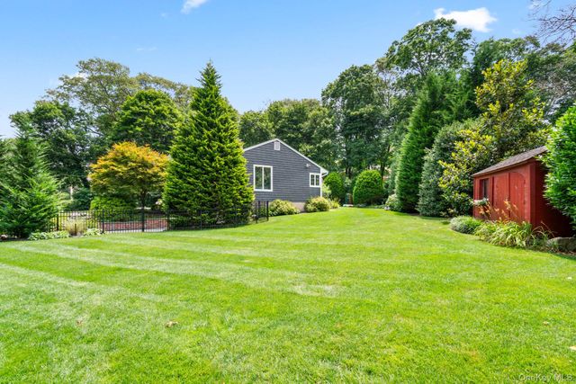 32 Hennessey Drive, Huntington, NY 11743