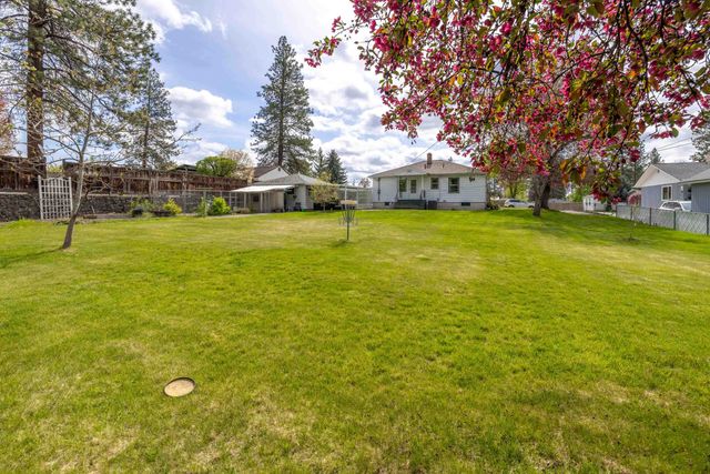 3006 W Monticello Pl, Spokane, WA 99205