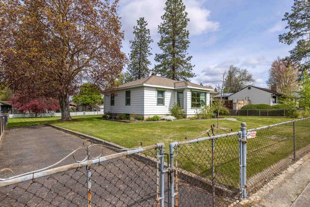 3006 W Monticello Pl, Spokane, WA 99205