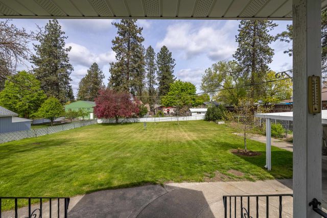 3006 W Monticello Pl, Spokane, WA 99205
