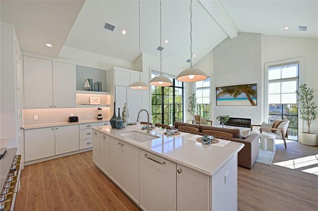 113 PALMETTO AVENUE, Anna Maria, FL 34216