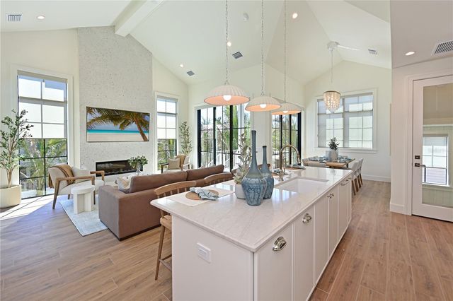 113 PALMETTO AVENUE, Anna Maria, FL 34216