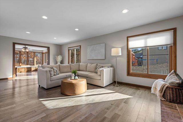 4687 Parkridge Drive, Eagan, MN 55123