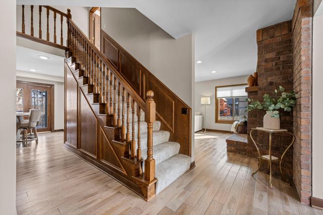 4687 Parkridge Drive, Eagan, MN 55123