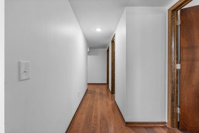 4687 Parkridge Drive, Eagan, MN 55123