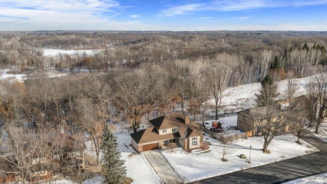 4687 Parkridge Drive, Eagan, MN 55123