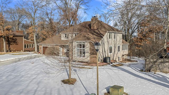 4687 Parkridge Drive, Eagan, MN 55123