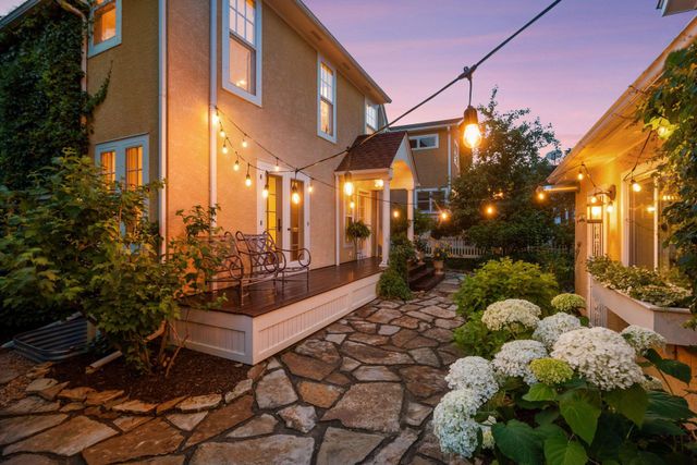 4033 Ewing Avenue S, Minneapolis, MN 55410
