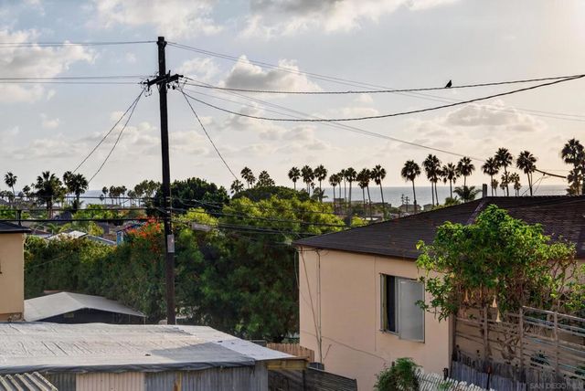 4745 Coronado, San Diego, CA 92107