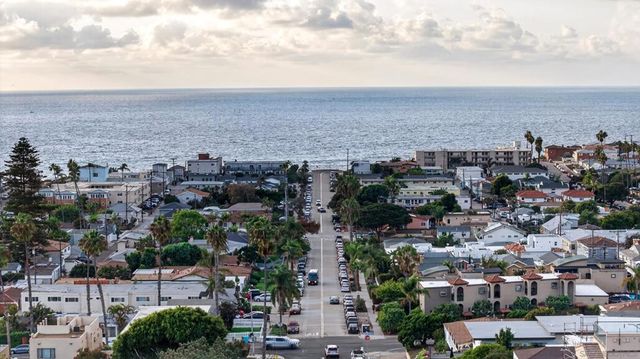 4745 Coronado, San Diego, CA 92107