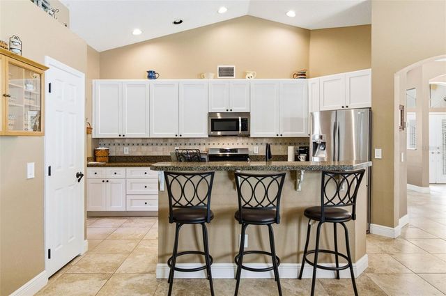 8817 WAVYEDGE COURT, Trinity, FL 34655