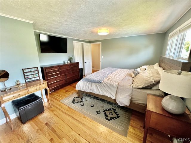 15 Gregory Street, Oswego, NY 13126