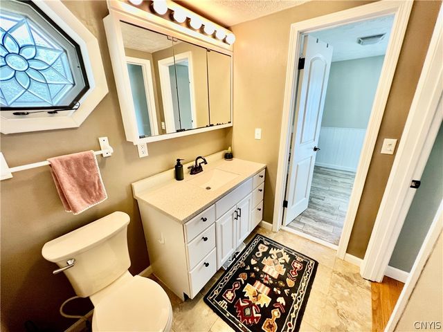 15 Gregory Street, Oswego, NY 13126