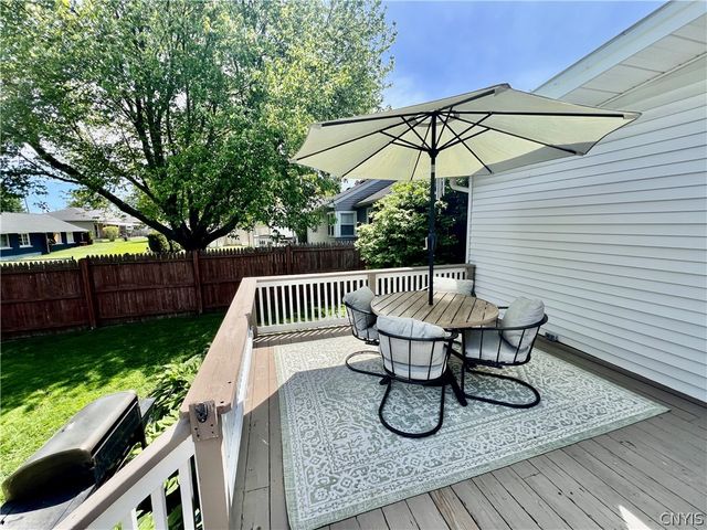 15 Gregory Street, Oswego, NY 13126