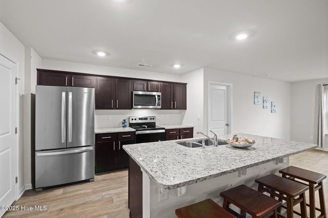 4001 Madeline Farm Boulevard, New Bern, NC 28560