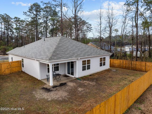 4001 Madeline Farm Boulevard, New Bern, NC 28560