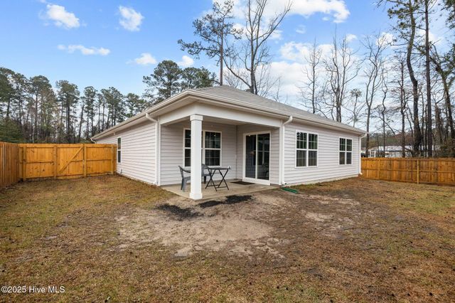 4001 Madeline Farm Boulevard, New Bern, NC 28560