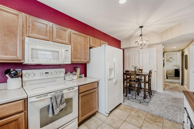 23510 E Alamo Place E, Aurora, CO 80016