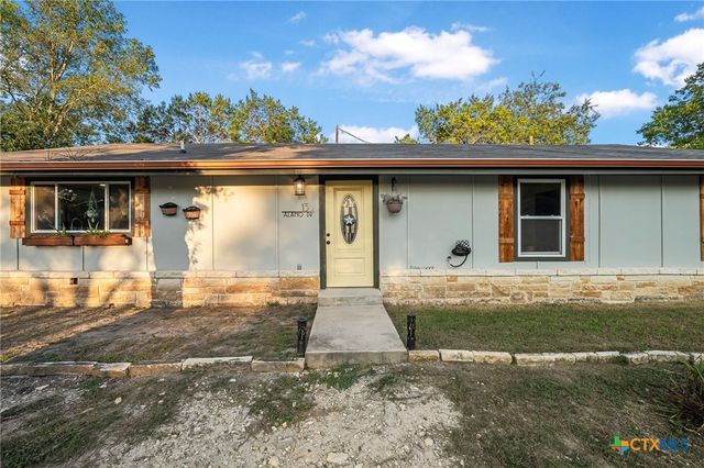 133 Alamo Drive, Pipe Creek, TX 78063