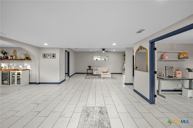 133 Alamo Drive, Pipe Creek, TX 78063