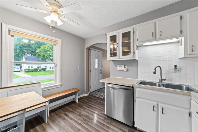 5000 Kenmore Avenue, Parma, OH 44134
