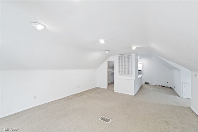 5000 Kenmore Avenue, Parma, OH 44134